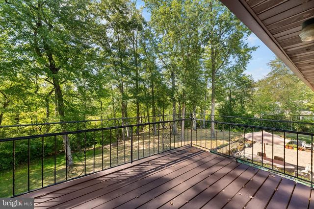 7 HIDDEN SPRINGS LN, East Windsor, NJ 08520