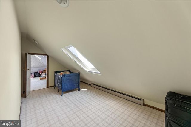 7 HIDDEN SPRINGS LN, East Windsor, NJ 08520