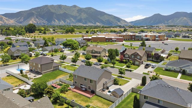 592 W 650 S, Springville, UT 84663