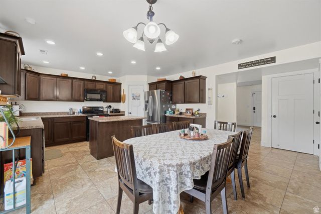 592 W 650 S, Springville, UT 84663
