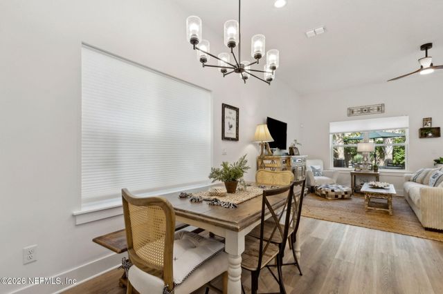 523 S 13TH Terrace, Fernandina Beach, FL 32034
