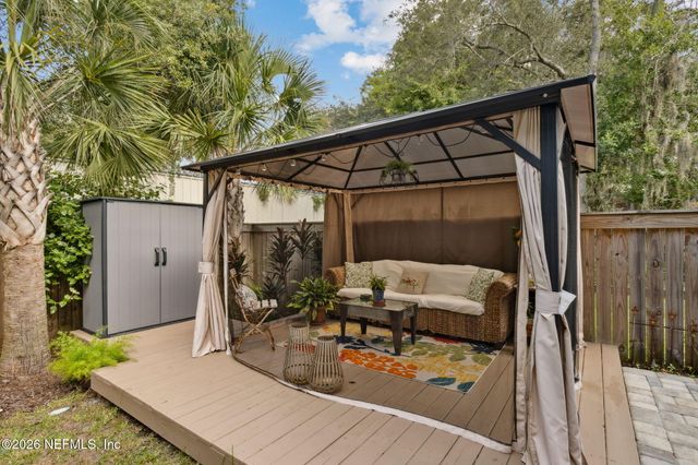 523 S 13TH Terrace, Fernandina Beach, FL 32034