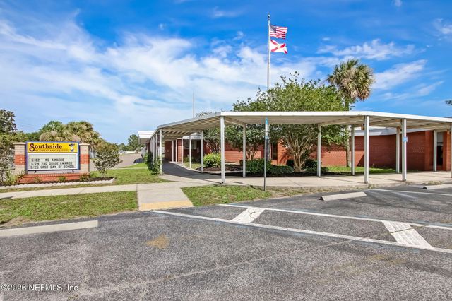 523 S 13TH Terrace, Fernandina Beach, FL 32034