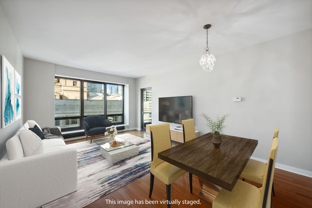 130 N Garland Court 1906, Chicago, IL 60602