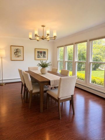96 Margaret Avenue, Lawrence, NY 11559