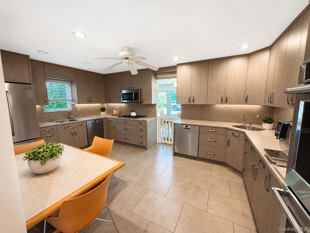 96 Margaret Avenue, Lawrence, NY 11559