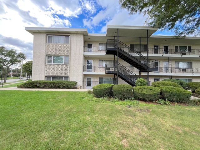 501 E Prospect Avenue 2B, Mount Prospect, IL 60056