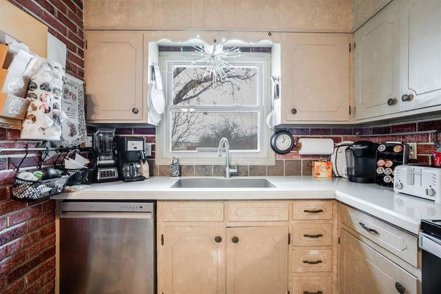 409 N Emporia, Valley Center, KS 67147
