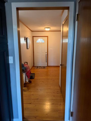 1112 N Walnut Street, Willow Springs, MO 65793