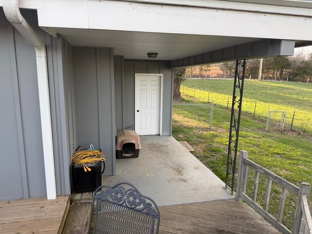 1112 N Walnut Street, Willow Springs, MO 65793