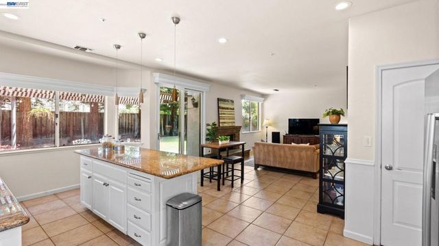 1225 Riesling Cir., Livermore, CA 94550