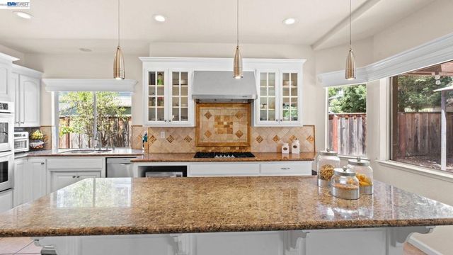 1225 Riesling Cir., Livermore, CA 94550