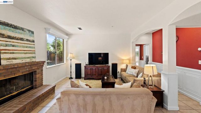 1225 Riesling Cir., Livermore, CA 94550
