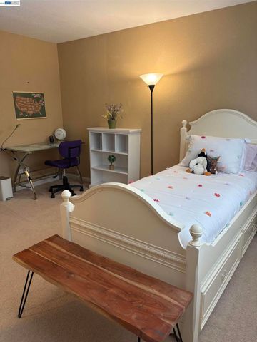 1225 Riesling Cir., Livermore, CA 94550