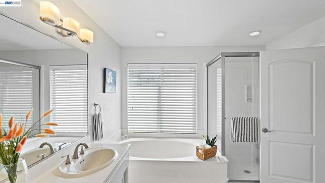 1225 Riesling Cir., Livermore, CA 94550