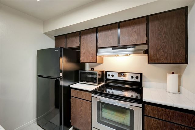 3504 Rainbow Lane, Highland, CA 92346