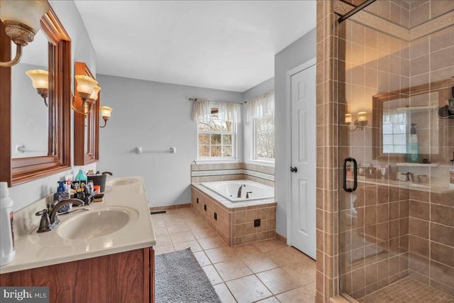 11 CHASE RD, Lumberton, NJ 08048