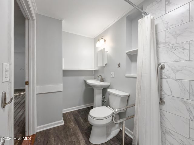 601 Winfrey Street, Clinton, NC 28328