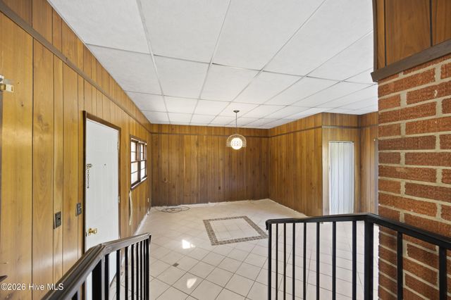 601 Winfrey Street, Clinton, NC 28328