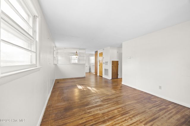 601 Winfrey Street, Clinton, NC 28328