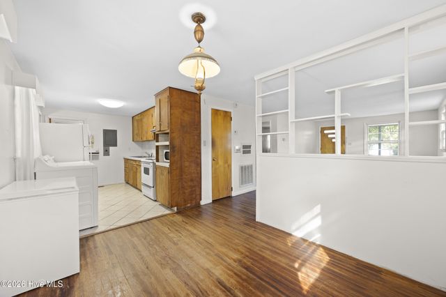 601 Winfrey Street, Clinton, NC 28328