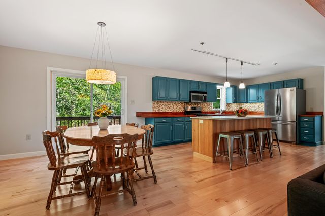 63 West Side Woods, Bartlett, NH 03812