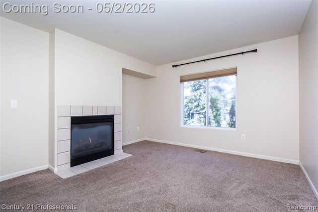 955 Sandalwood Drive, Troy, MI 48085