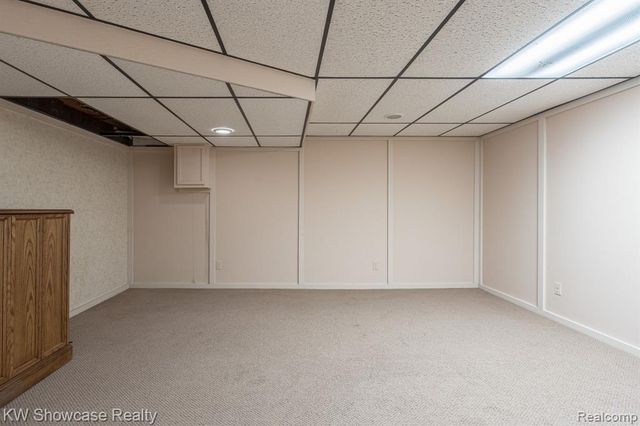 1680 Seminole Trail, Lake Orion, MI 48362