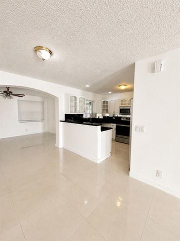 7434 Thatcher Avenue, Lake Worth, FL 33462