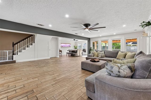 1214 Bittersweet Drive, Richmond, TX 77406