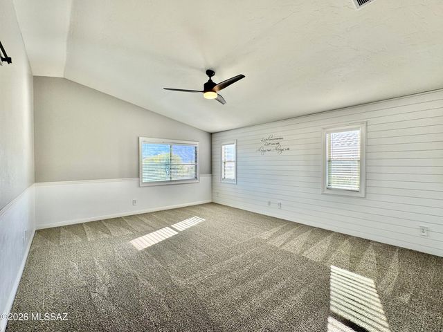 12768 N Lantern Way, Oro Valley, AZ 85755