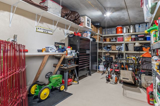 1582 HIDDEN SPRINGS PKWY, Fruit Heights, UT 84037