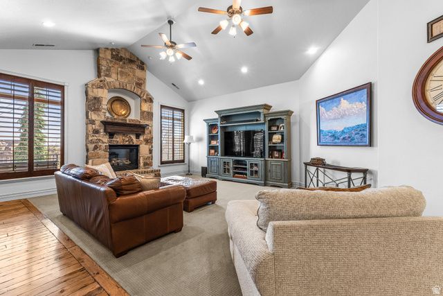 1582 HIDDEN SPRINGS PKWY, Fruit Heights, UT 84037