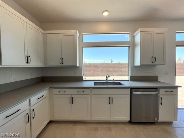 7129 Bold Rock Avenue, Las Vegas, NV 89113