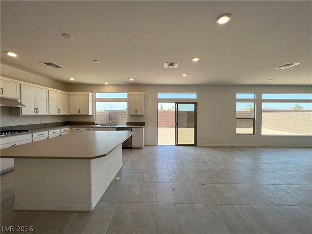 7129 Bold Rock Avenue, Las Vegas, NV 89113