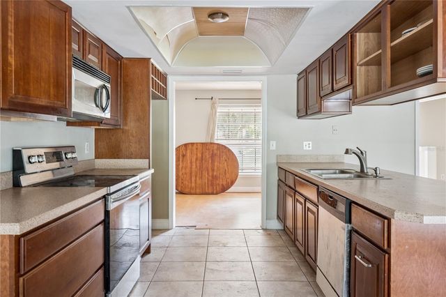 8107 STEEPLECHASE BOULEVARD, Orlando, FL 32818