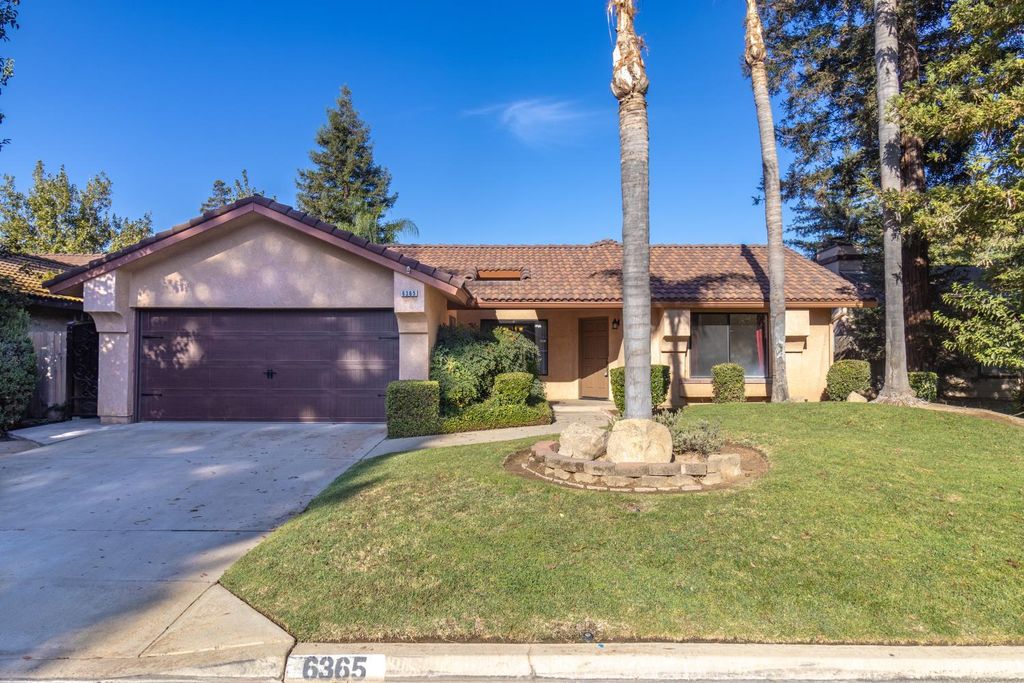 Image 1 of property listing at 6365 N Carica Avenue, Fresno, CA 93722