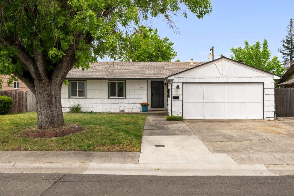 4431 Bouts Pkwy, Sacramento, CA 95823