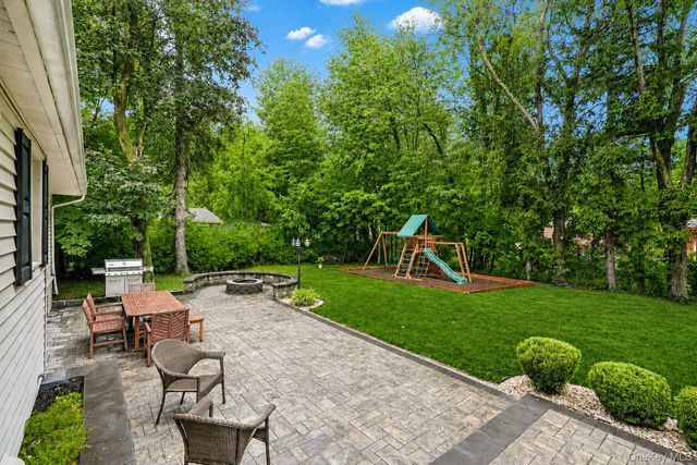 13 Beech Street, Nanuet, NY 10954