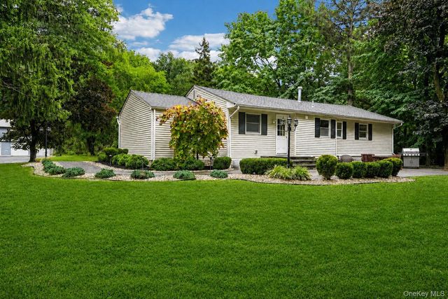 13 Beech Street, Nanuet, NY 10954