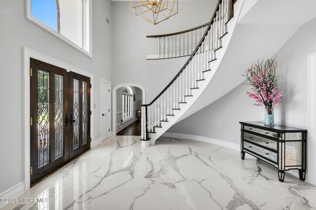 15 Brandywine Lane, Colts Neck, NJ 07722