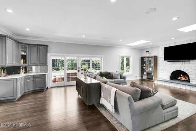 15 Brandywine Lane, Colts Neck, NJ 07722