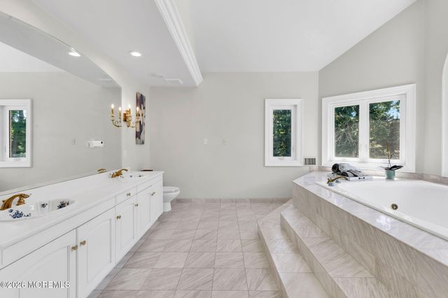 15 Brandywine Lane, Colts Neck, NJ 07722