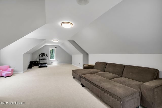 15 Brandywine Lane, Colts Neck, NJ 07722
