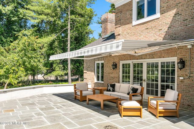 15 Brandywine Lane, Colts Neck, NJ 07722