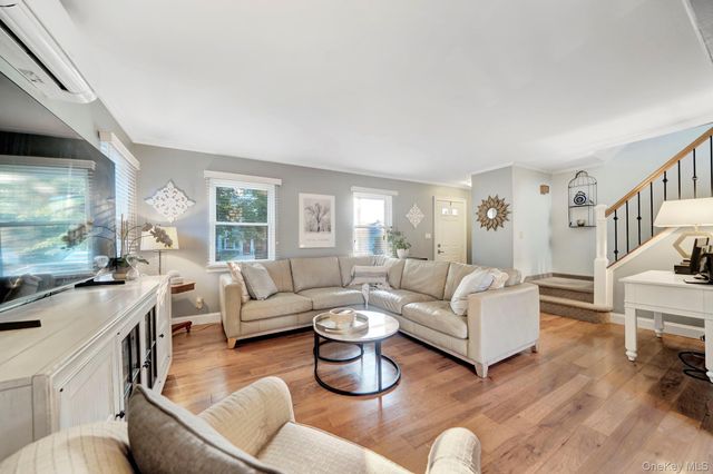 404 Little Whaleneck Road, Merrick, NY 11566