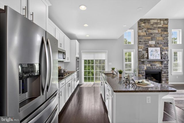240 ROSSNAKILL RD, Middletown, DE 19709