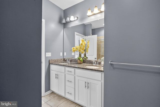 240 ROSSNAKILL RD, Middletown, DE 19709