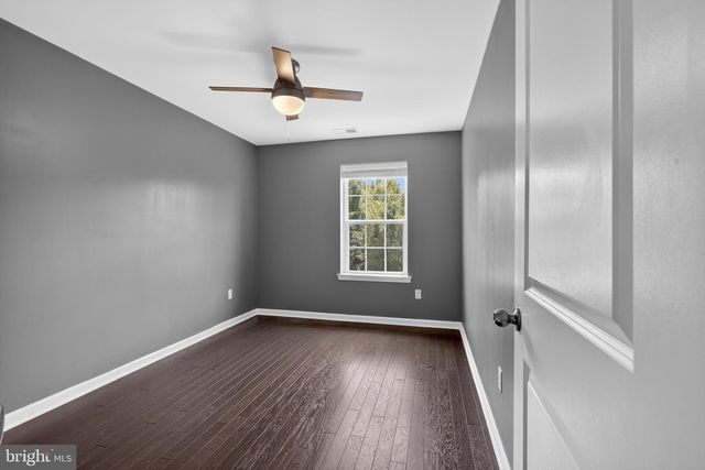 240 ROSSNAKILL RD, Middletown, DE 19709