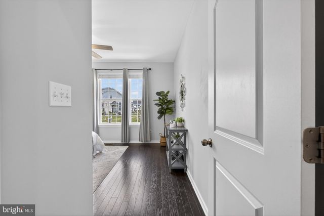 240 ROSSNAKILL RD, Middletown, DE 19709